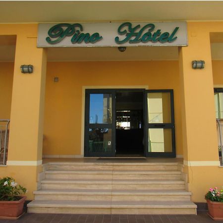 Pino Hotel ジッツェリーア エクステリア 写真