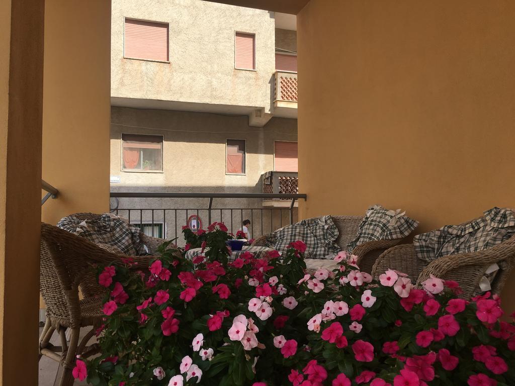 Pino Hotel ジッツェリーア エクステリア 写真